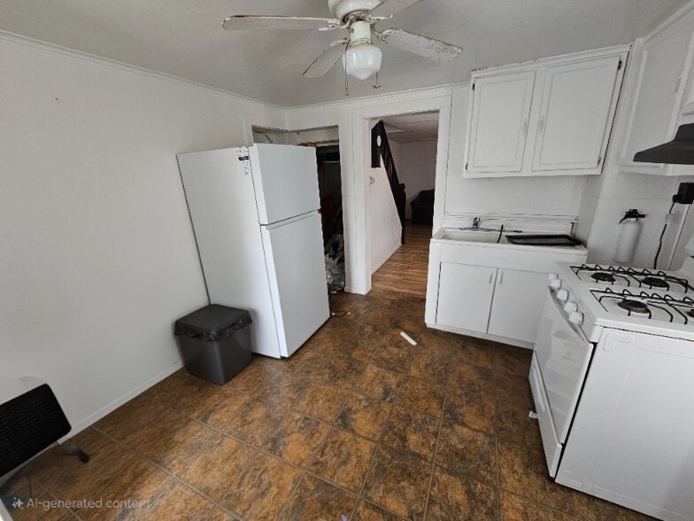 Building Photo - 1901 E Main St