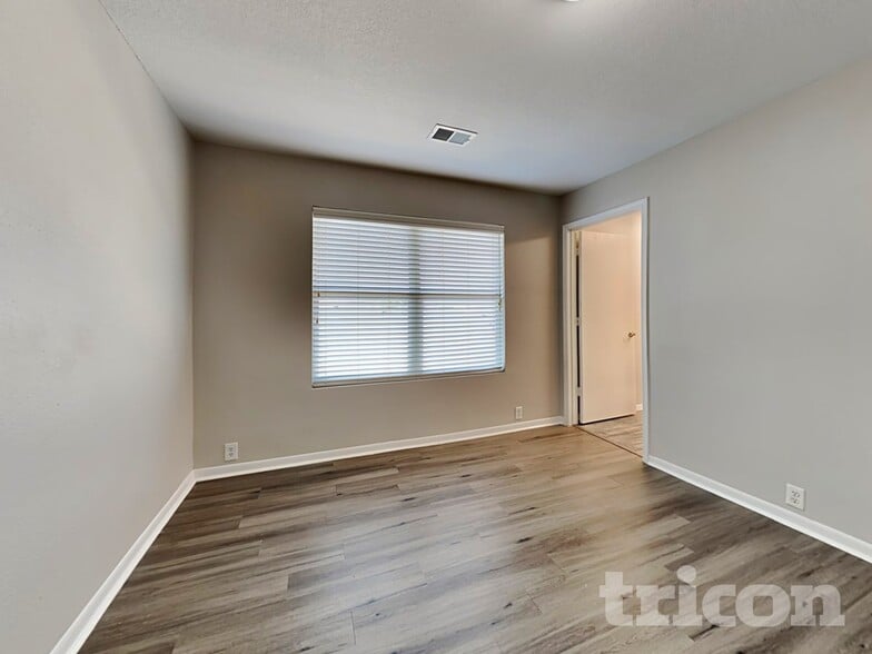 Building Photo - 3239 Dartmouth Field Ln