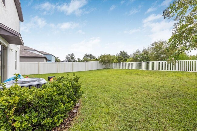 Building Photo - 5149 White Chicory Dr