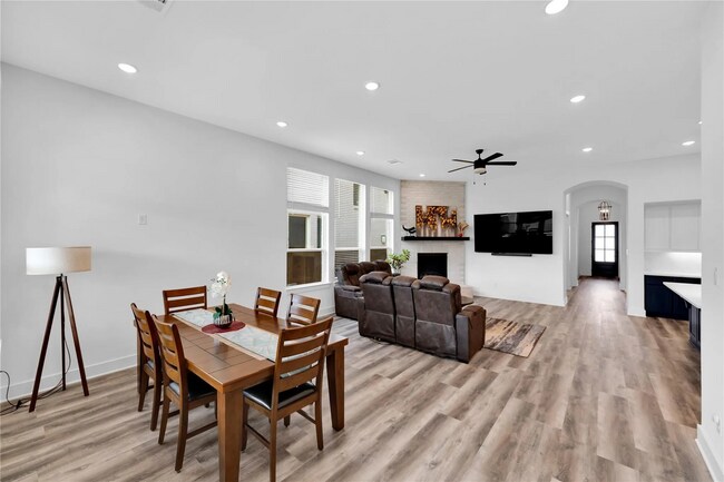 Building Photo - 6720 Stags Run