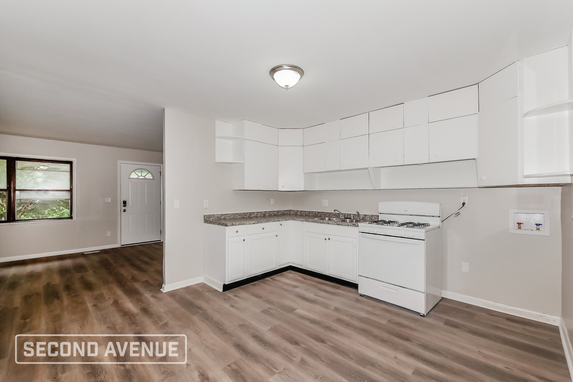 Building Photo - 8425 Georgiana Ln