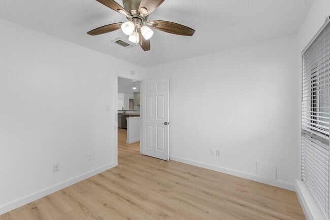 Building Photo - 22307 Silver Morning Cir