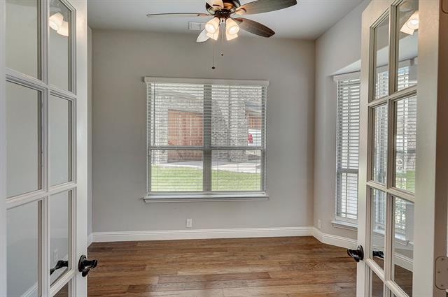 Building Photo - 514 Zinnia Lp