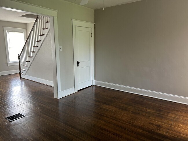 Building Photo - 224 East St