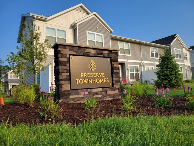 Building Photo - Two Bedroom Townhome