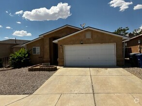 Building Photo - 3 Bedroom Home Near Unser and McMahon