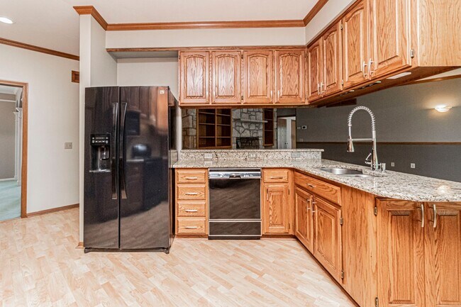 Building Photo - Please View 3D Virtual Walk-Through Before...