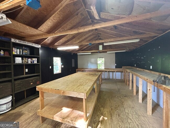 Building Photo - 8546 E Union Hill Rd