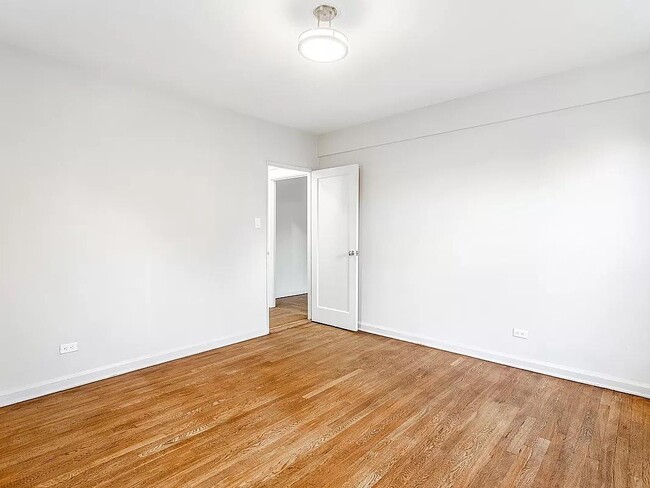 Building Photo - 200 Congress St