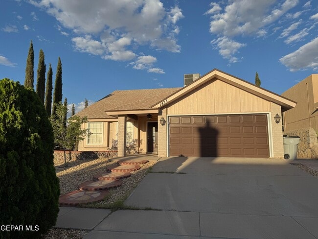 Building Photo - 1428 Beethoven Pl