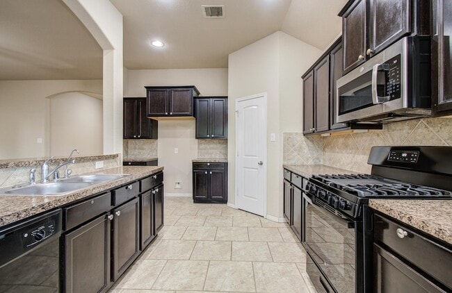 Building Photo - 3243 Aegean Dr