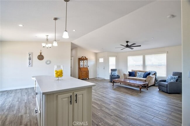 Building Photo - 35892 Meadow Ridge Rd