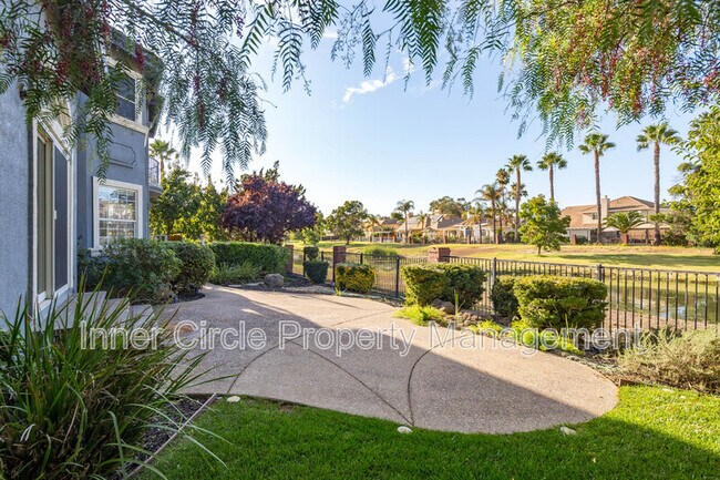 Building Photo - 5771 Gateway Ct