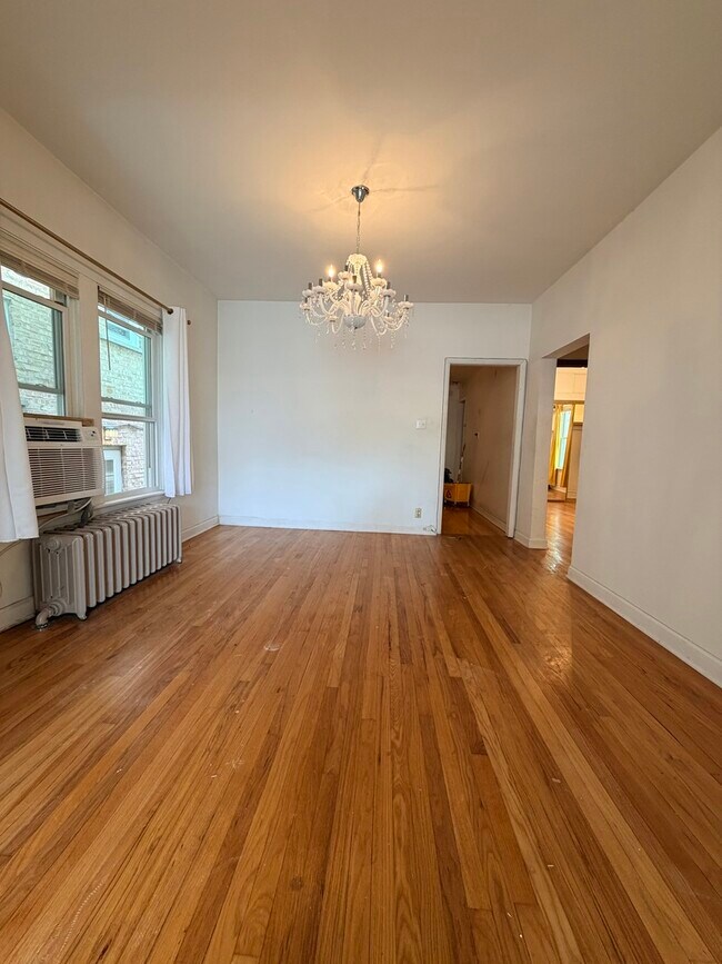 Building Photo - 2618 73rd Ave