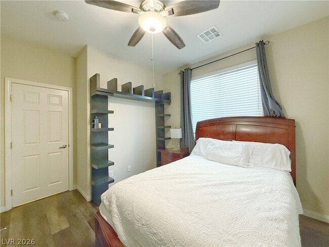 Building Photo - 3548 E Tompkins Ave