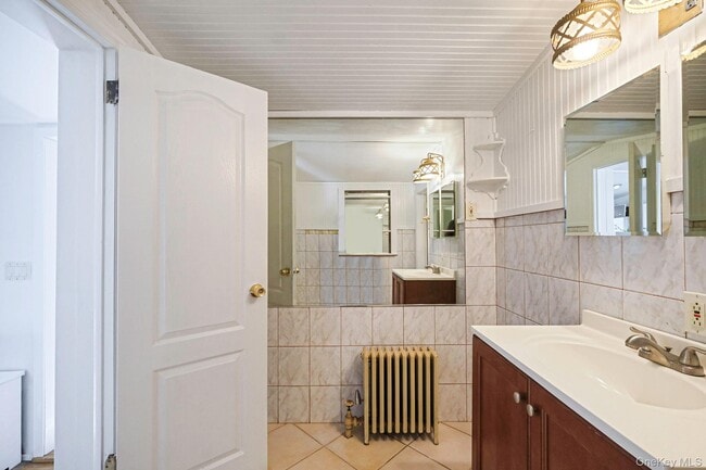 Building Photo - 15 Community Rd