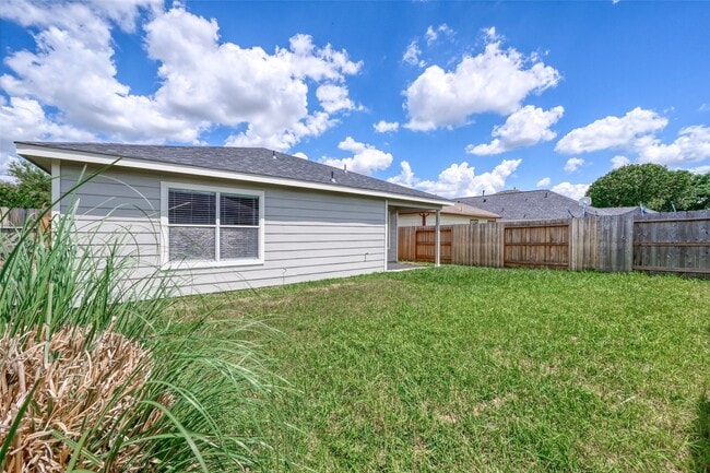 Building Photo - 26611 Marble Falls Bend