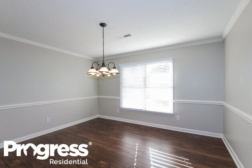 Building Photo - 7009 Rothmore View Ct
