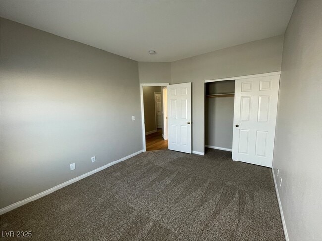 Building Photo - 8463 Antique Cameo Ave