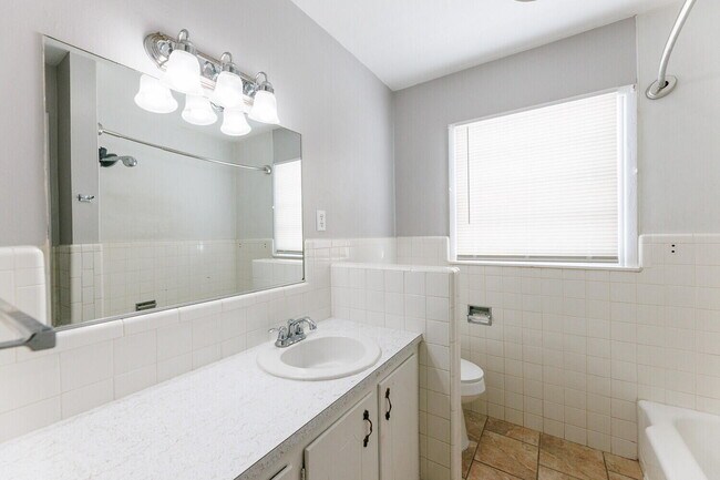 Building Photo - 5402 9th St