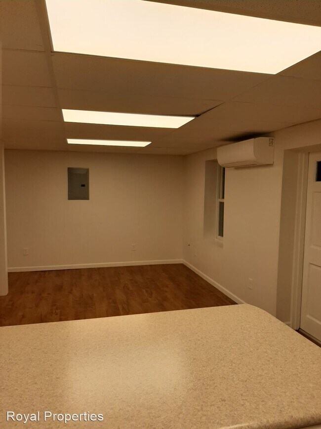 Building Photo - 1 br, 1 bath House - 188 Woodfield Dr.