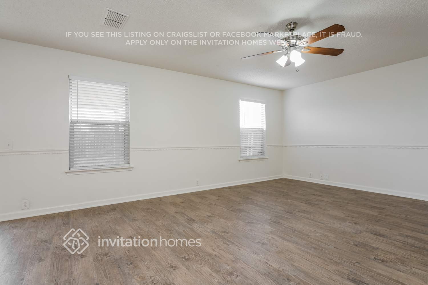 Building Photo - 115 Amber Ridge Dr