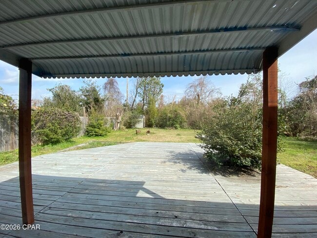 Building Photo - 1606 Clay Ave