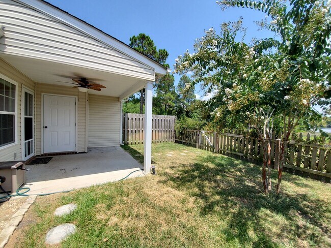 Building Photo - 198 Buckhaven Way