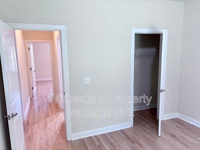 Building Photo - 76 Deep Clay Cir