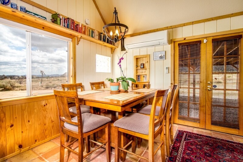 Building Photo - 5031 Tom Mix Rd