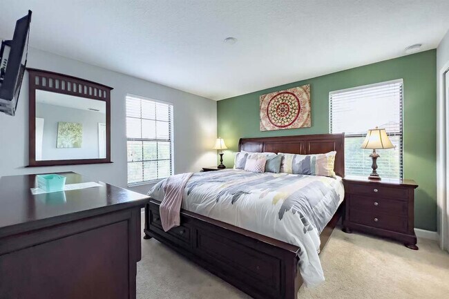 Building Photo - 1956 Wedge Dr