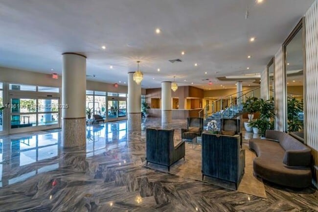 Building Photo - 5401 Collins Ave