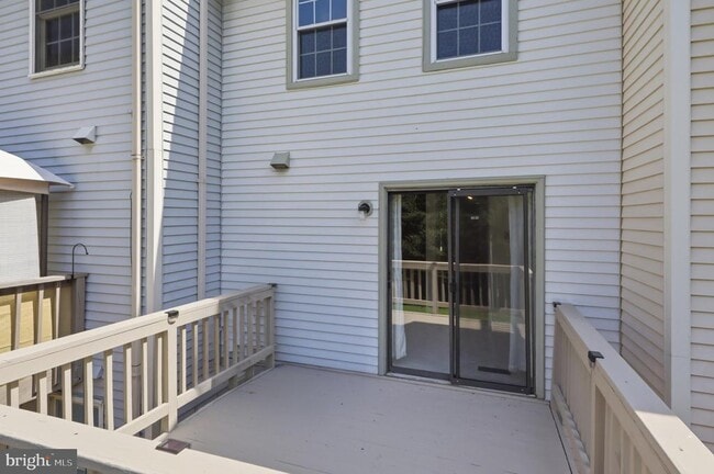 Building Photo - 9504 Dunbrook Ct