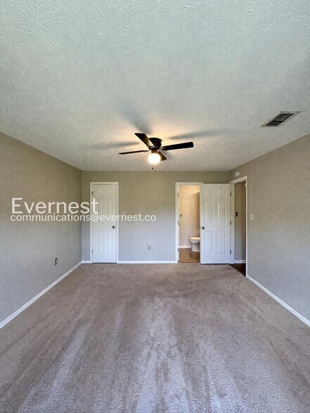 Building Photo - 9351 Kempton Manor Ct