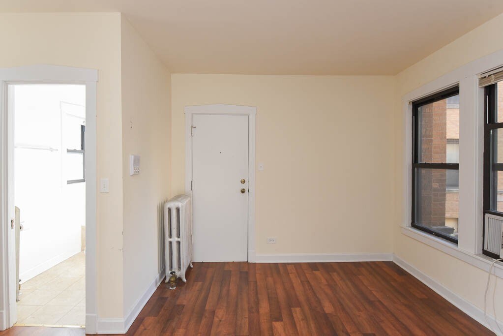 Building Photo - 2617.5 N Spaulding Ave
