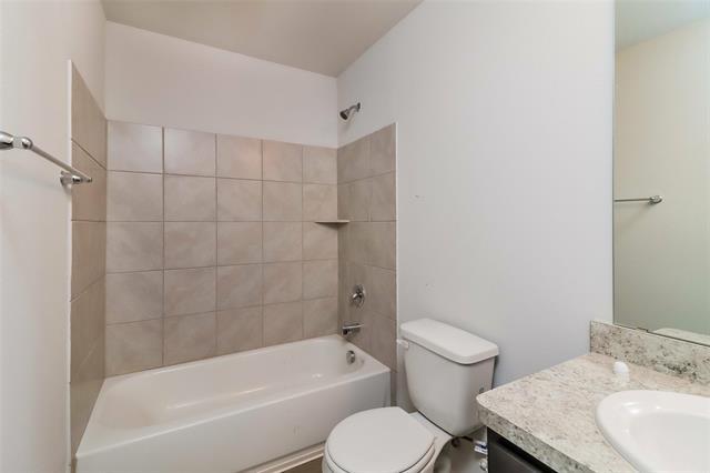 Building Photo - 8316 Camellia Rose Dr