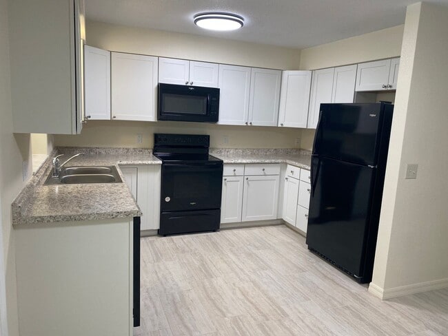 Building Photo - 2/2 0range City