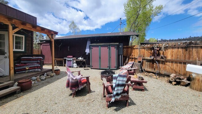 Building Photo - Rustic Cabin Retreat in Lockwood Valley – ...