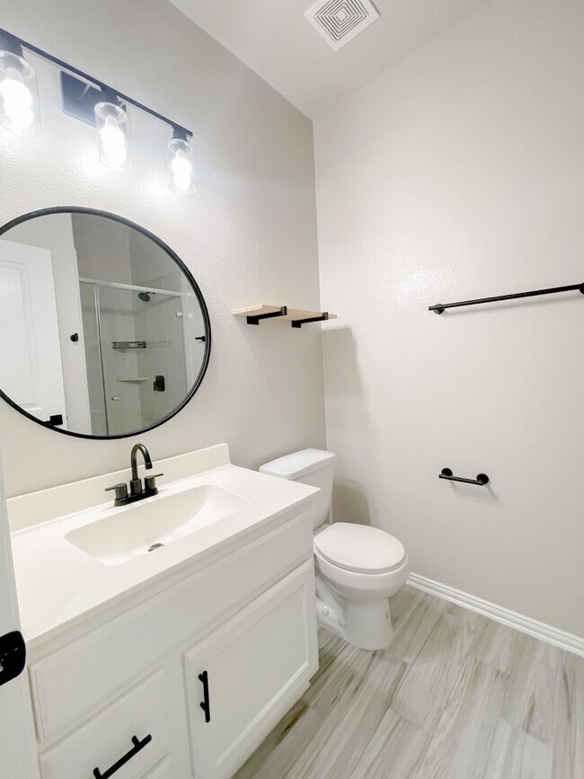 Building Photo - 21130 American Yellowwood Pl