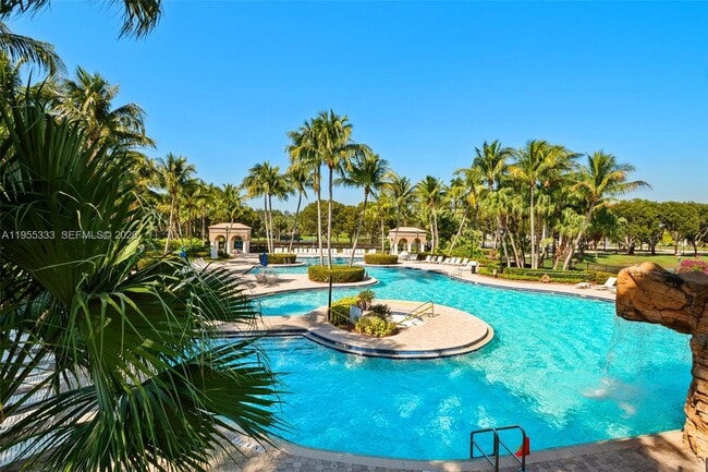 Building Photo - 16301 SW 49th Ct