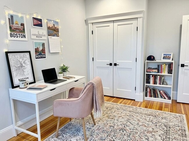 Building Photo - 24 Dawes St