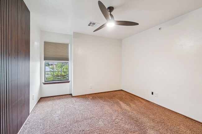 Building Photo - 14415 N Pennsylvania Ave