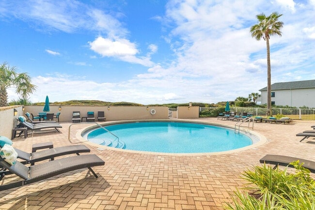 Building Photo - 3768 E County Hwy 30A