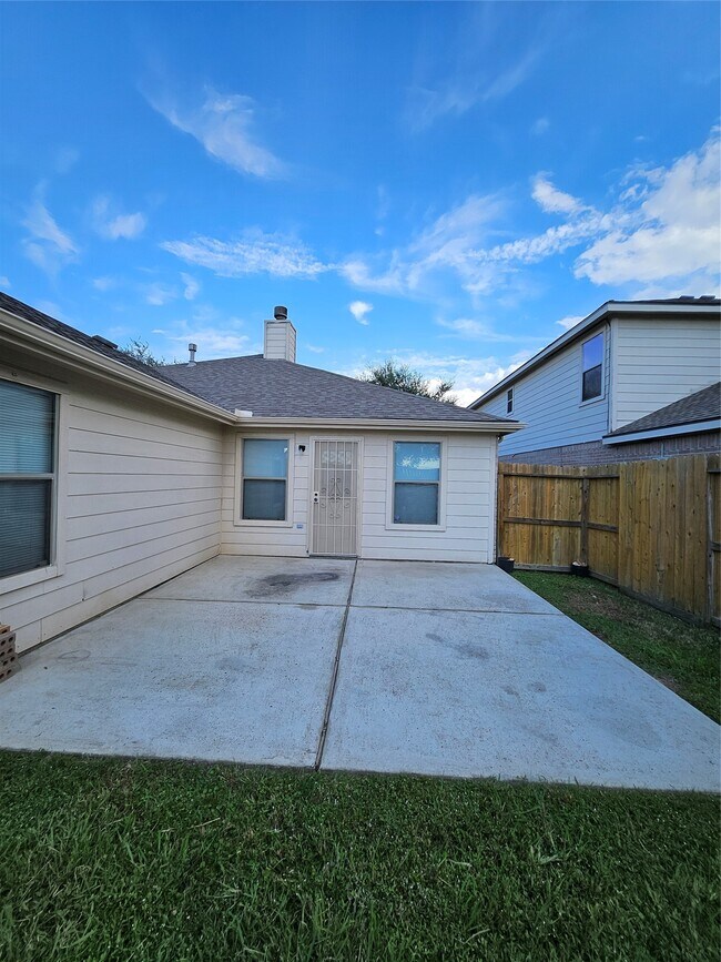 Building Photo - 1130 Concord Pl