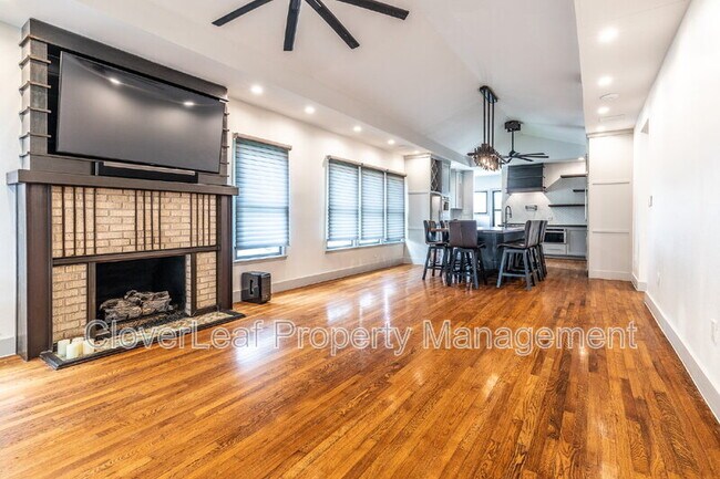 Building Photo - 1398 Jackson St