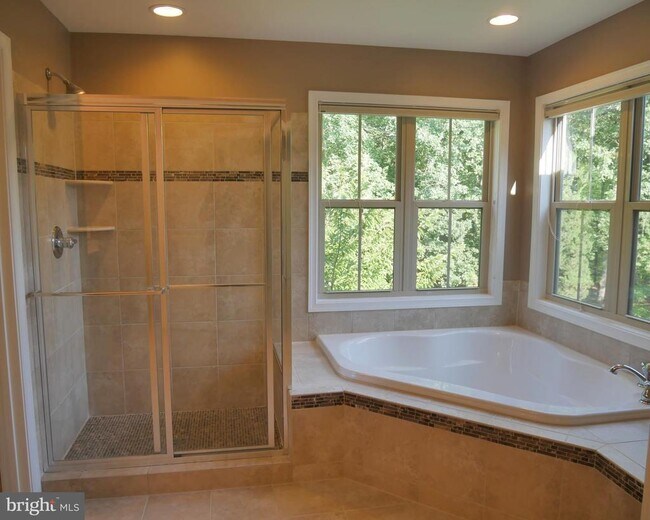 Building Photo - 23289 Tradewind Dr