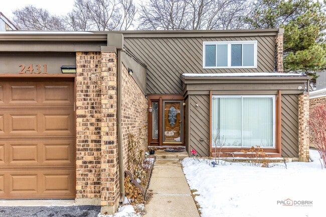 Building Photo - 2431 Cobblewood Dr