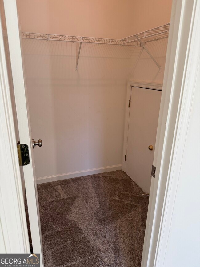 Building Photo - 264 Turnbridge Cir