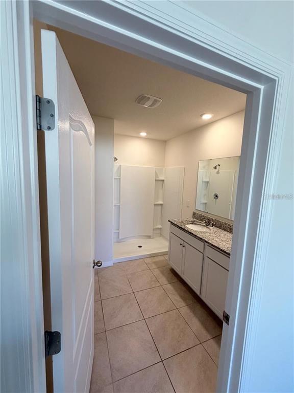 Building Photo - 5653 Winona Dr