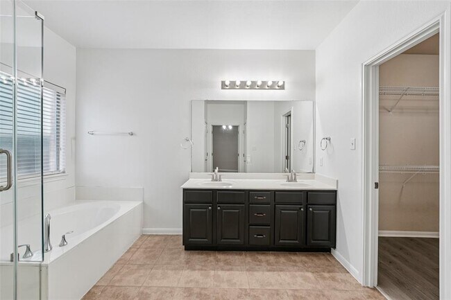 Building Photo - 149 Dolomite Dr